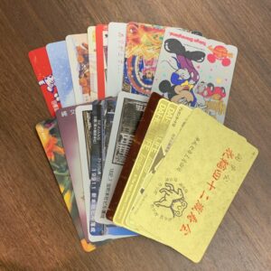 テレホンカード　テレカ　50度数　箔押し　ディズニー